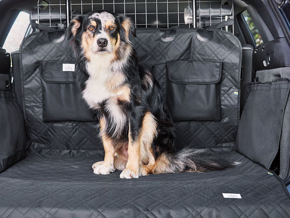 Beskyttelsestæppe RESA til bagagerummet 