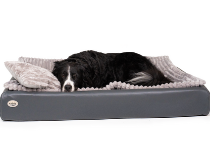 All-In Relax Bundle | KUDDE Hundebett + Einlage & Kissen