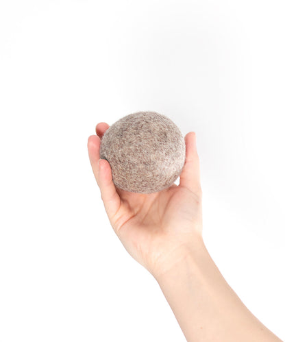 BUDDY. Hundelegetøj af uldfilt "Bold" 