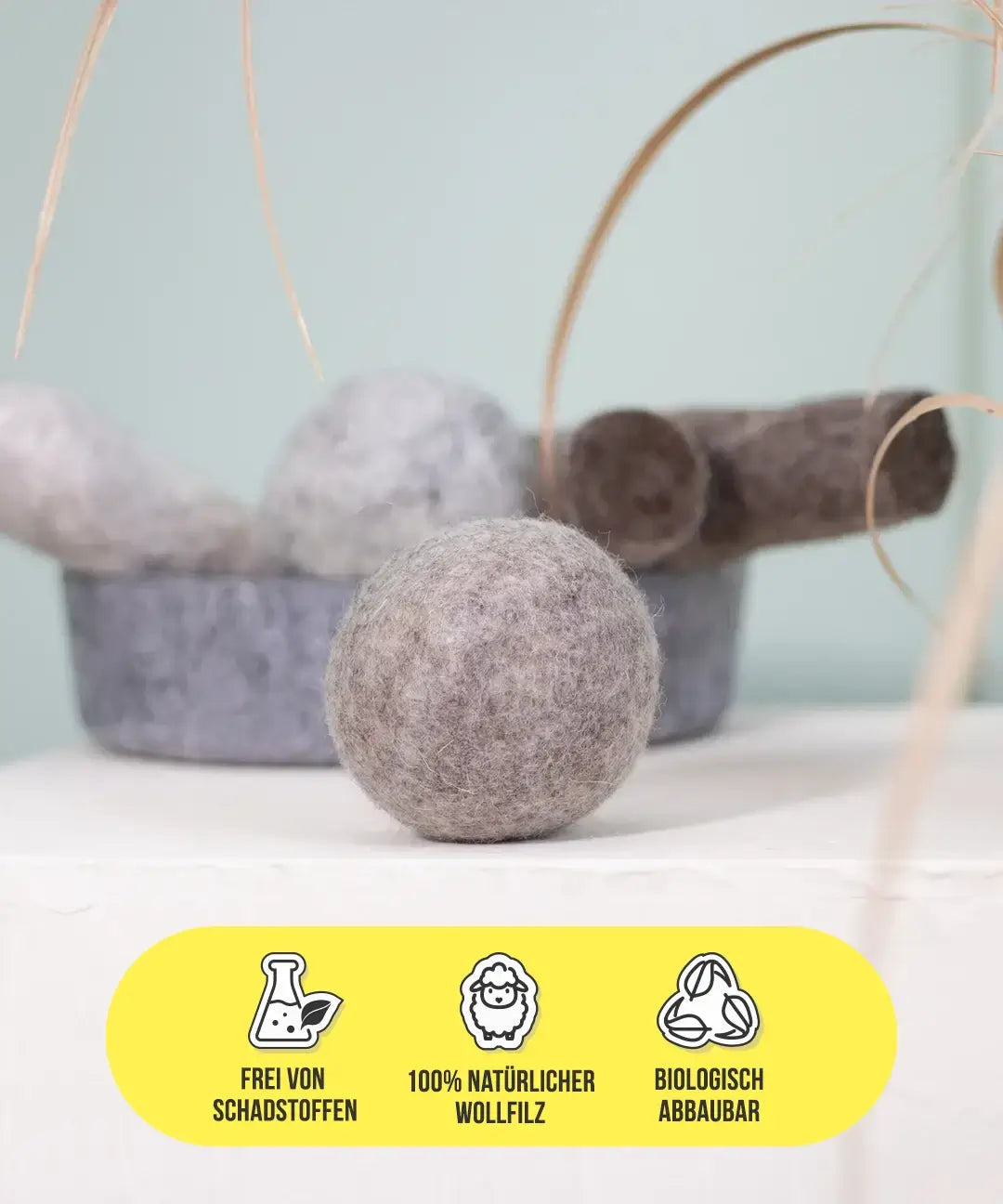 BUDDY. Hundelegetøj af uldfilt "Bold" 