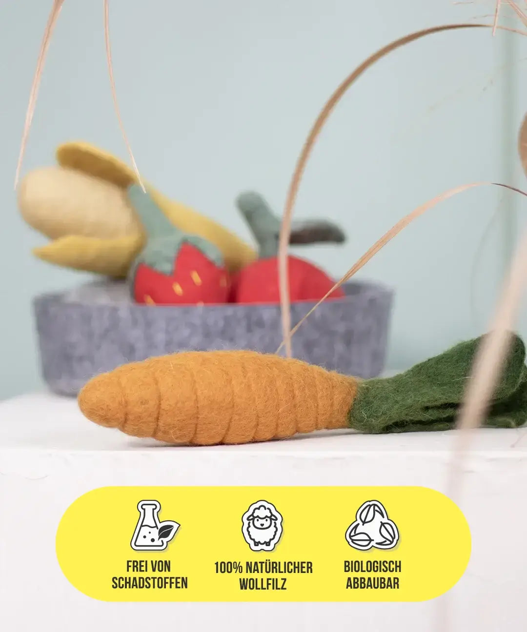 BUDDY. Hundelegetøj af uldfilt "Gulerod" 
